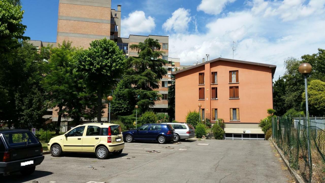 Bologna Studio Flat 111 Via Francesco Zanardi Vila Exterior foto